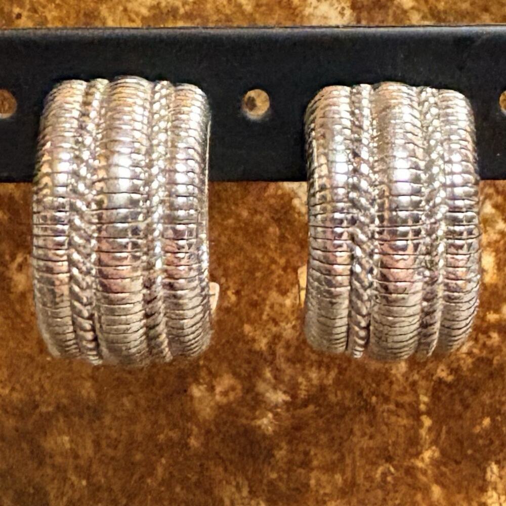 Judith Ripka Earrings Sterling Silver 1/2 Hoops Wide Ribbed Omega Backs Vintage